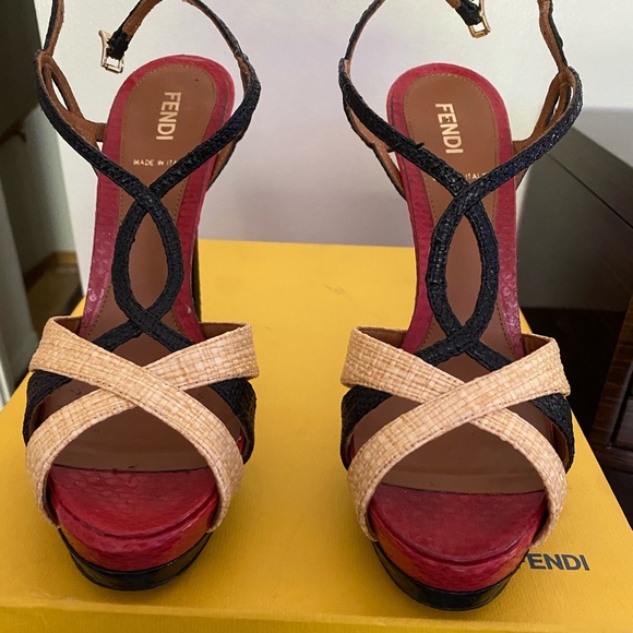 FENDI Platform Strap Sandals, SZ 37, black and Red
